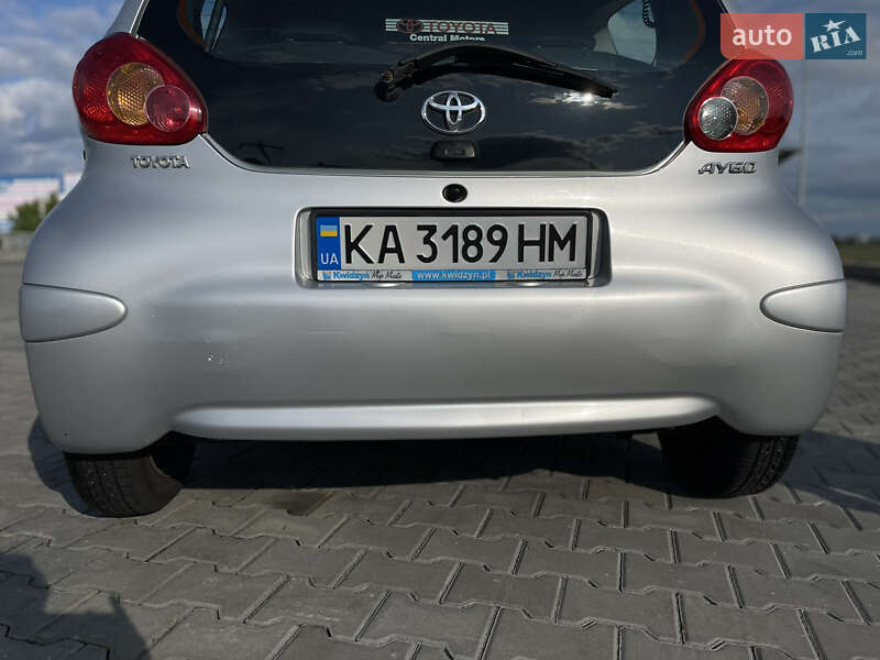 Хетчбек Toyota Aygo 2008 в Києві