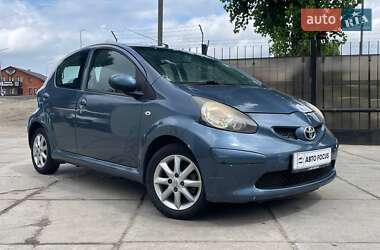 Хэтчбек Toyota Aygo 2008 в Киеве