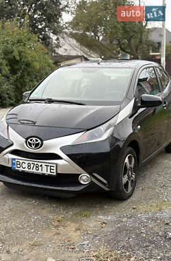 Хэтчбек Toyota Aygo 2014 в Львове