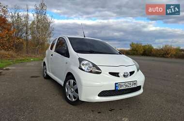 Хэтчбек Toyota Aygo 2008 в Балте