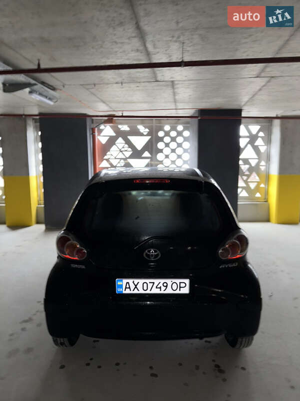 Хэтчбек Toyota Aygo 2010 в Харькове фото 5 Хэтчбек Toyota Aygo 2010 в Харькове