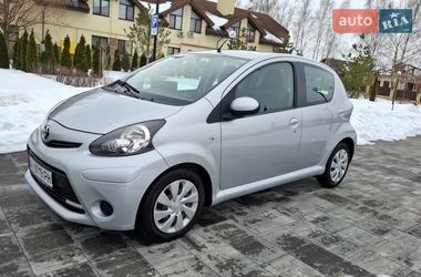 Хэтчбек Toyota Aygo 2014 в Киеве