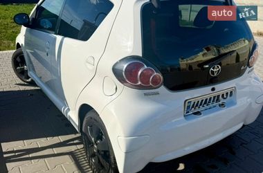 Хетчбек Toyota Aygo 2013 в Бучі