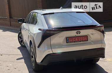 Позашляховик / Кросовер Toyota bZ4X 2022 в Вінниці