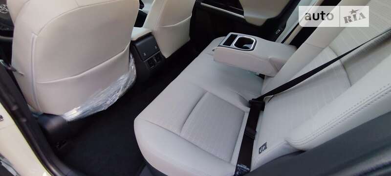 Внедорожник / Кроссовер Toyota bZ4X 2022 в Киеве