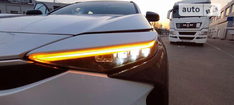 Внедорожник / Кроссовер Toyota bZ4X 2022 в Киеве