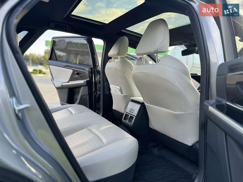 Внедорожник / Кроссовер Toyota bZ4X 2022 в Киеве