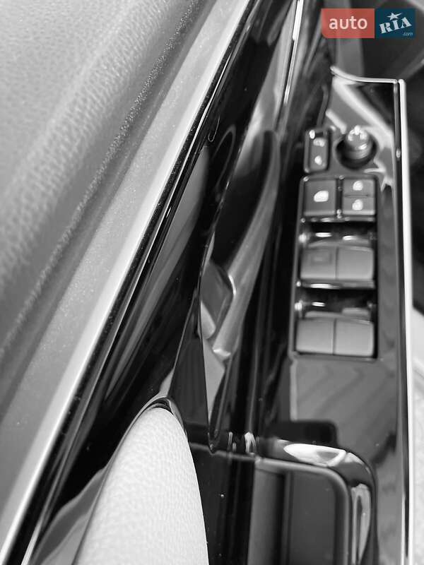 Внедорожник / Кроссовер Toyota bZ4X 2023 в Одессе