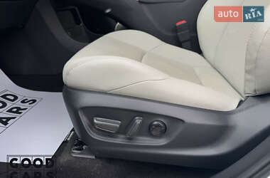 Внедорожник / Кроссовер Toyota bZ4X 2022 в 