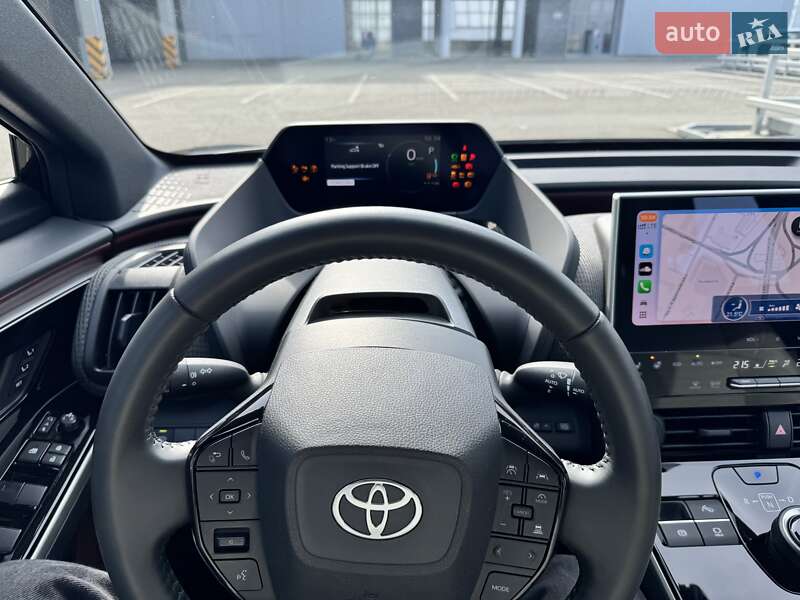 Позашляховик / Кросовер Toyota bZ4X 2022 в Дніпрі