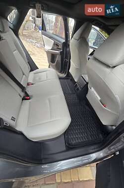 Внедорожник / Кроссовер Toyota bZ4X 2022 в 