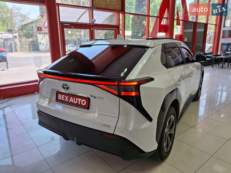 Внедорожник / Кроссовер Toyota bZ4X 2023 в Одессе