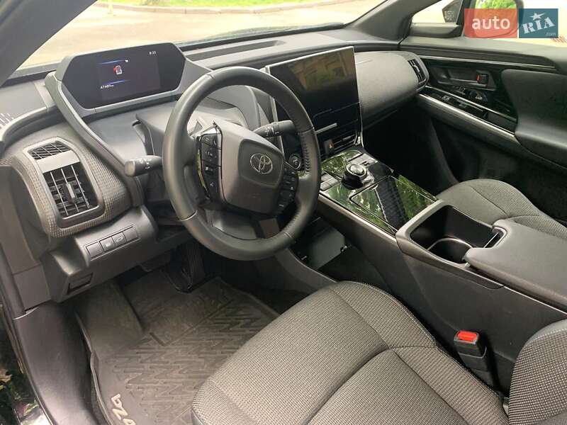 Внедорожник / Кроссовер Toyota bZ4X 2023 в Киеве фото 23 Внедорожник / Кроссовер Toyota bZ4X 2023 в Киеве