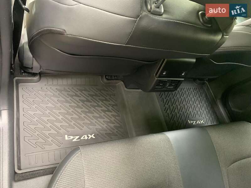 Внедорожник / Кроссовер Toyota bZ4X 2023 в Киеве фото 29 Внедорожник / Кроссовер Toyota bZ4X 2023 в Киеве