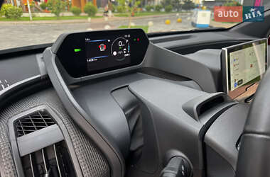 Внедорожник / Кроссовер Toyota bZ4X 2023 в 