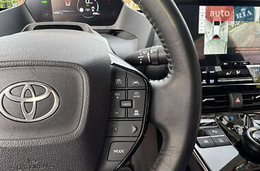 Внедорожник / Кроссовер Toyota bZ4X 2023 в 