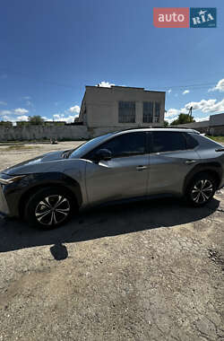 Внедорожник / Кроссовер Toyota bZ4X 2023 в 
