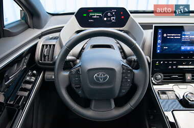 Внедорожник / Кроссовер Toyota bZ4X 2022 в 