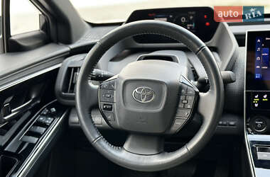 Внедорожник / Кроссовер Toyota bZ4X 2022 в 