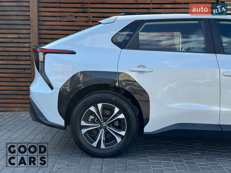 Внедорожник / Кроссовер Toyota bZ4X 2022 в Одессе