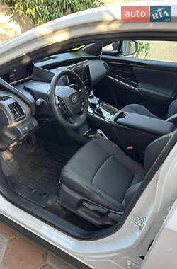 Внедорожник / Кроссовер Toyota bZ4X 2022 в 