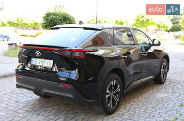 Внедорожник / Кроссовер Toyota bZ4X 2023 в 