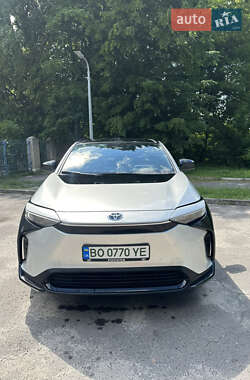 Позашляховик / Кросовер Toyota bZ4X 2024 в Золочеві