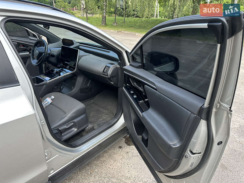 Внедорожник / Кроссовер Toyota bZ4X 2024 в Золочеве