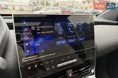 Позашляховик / Кросовер Toyota bZ4X 2023 в 