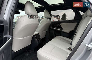 Позашляховик / Кросовер Toyota bZ4X 2023 в 