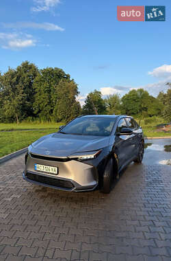 Внедорожник / Кроссовер Toyota bZ4X 2023 в 