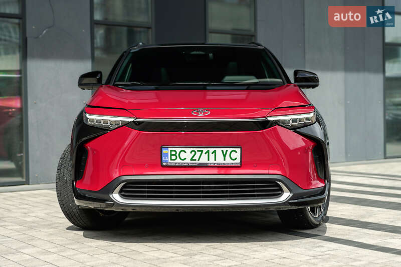 Внедорожник / Кроссовер Toyota bZ4X 2023 в Львове