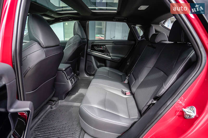 Внедорожник / Кроссовер Toyota bZ4X 2023 в Львове