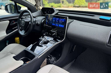 Внедорожник / Кроссовер Toyota bZ4X 2023 в 