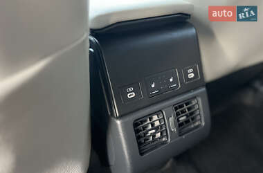 Внедорожник / Кроссовер Toyota bZ4X 2023 в 