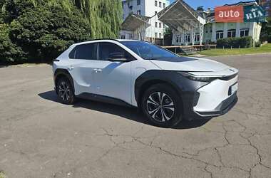 Внедорожник / Кроссовер Toyota bZ4X 2022 в 
