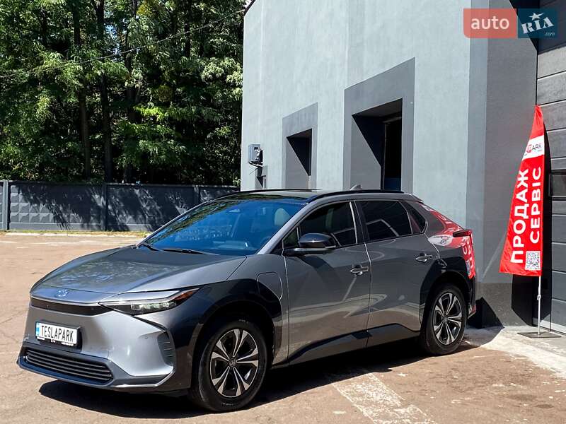 Внедорожник / Кроссовер Toyota bZ4X 2022 в Киеве фото 4 Внедорожник / Кроссовер Toyota bZ4X 2022 в Киеве