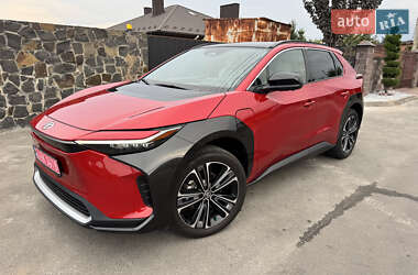 Внедорожник / Кроссовер Toyota bZ4X 2024 в Луцке