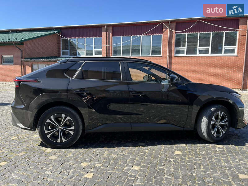 Внедорожник / Кроссовер Toyota bZ4X 2022 в Дунаевцах фото 8 Внедорожник / Кроссовер Toyota bZ4X 2022 в Дунаевцах