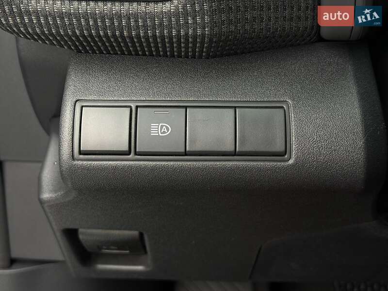 Внедорожник / Кроссовер Toyota bZ4X 2022 в Ровно