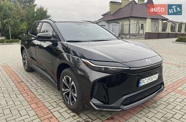 Позашляховик / Кросовер Toyota bZ4X 2024 в 