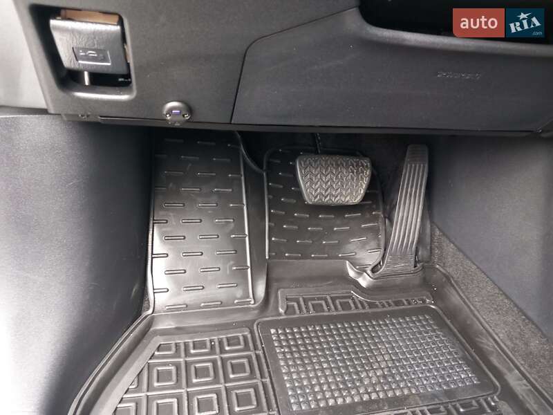 Внедорожник / Кроссовер Toyota bZ4X 2023 в Луцке фото 22 Внедорожник / Кроссовер Toyota bZ4X 2023 в Луцке