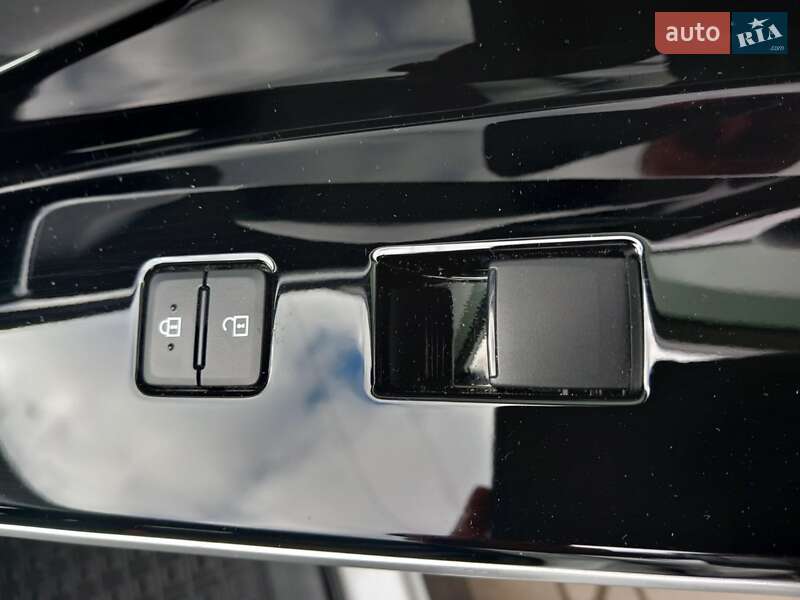 Внедорожник / Кроссовер Toyota bZ4X 2023 в Луцке фото 28 Внедорожник / Кроссовер Toyota bZ4X 2023 в Луцке