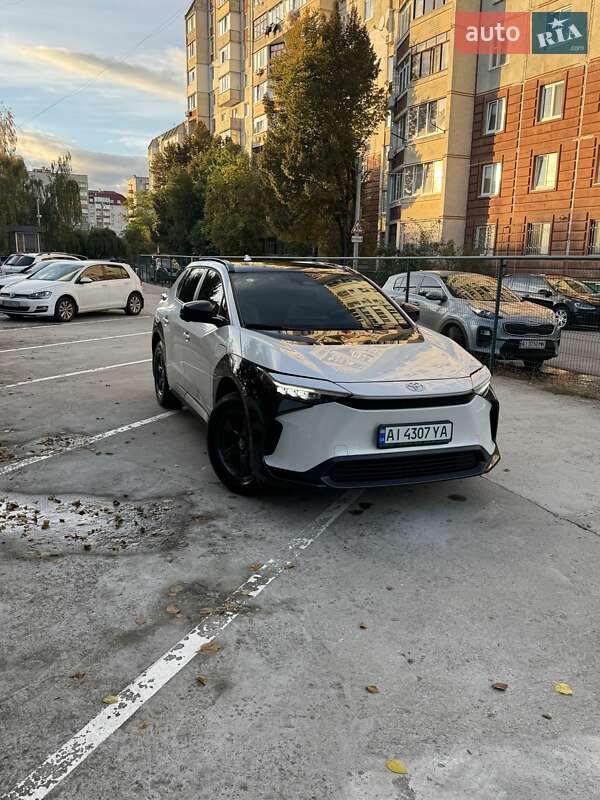 Toyota bZ4X 2022 Toyota bZ4X 2022