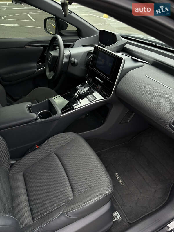 Позашляховик / Кросовер Toyota bZ4X 2022 в Києві фото 17 Позашляховик / Кросовер Toyota bZ4X 2022 в Києві