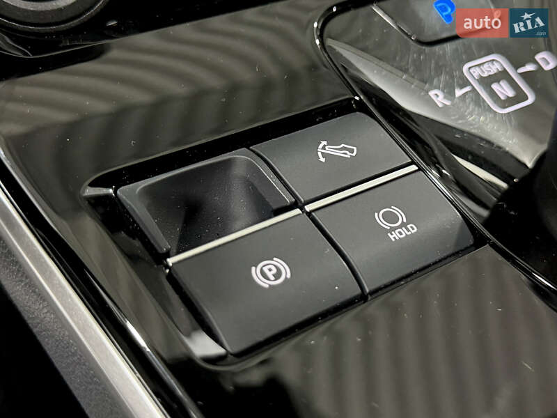 Внедорожник / Кроссовер Toyota bZ4X 2023 в Одессе