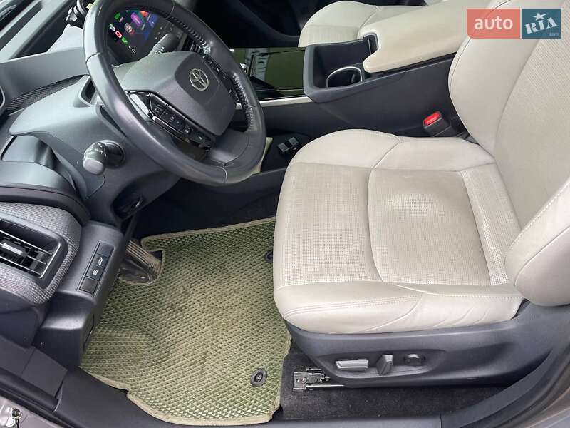 Внедорожник / Кроссовер Toyota bZ4X 2023 в Киеве фото 10 Внедорожник / Кроссовер Toyota bZ4X 2023 в Киеве