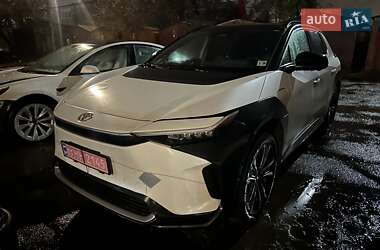 Позашляховик / Кросовер Toyota bZ4X 2023 в Рівному