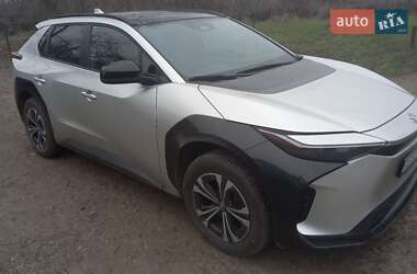 Внедорожник / Кроссовер Toyota bZ4X 2024 в Днепре