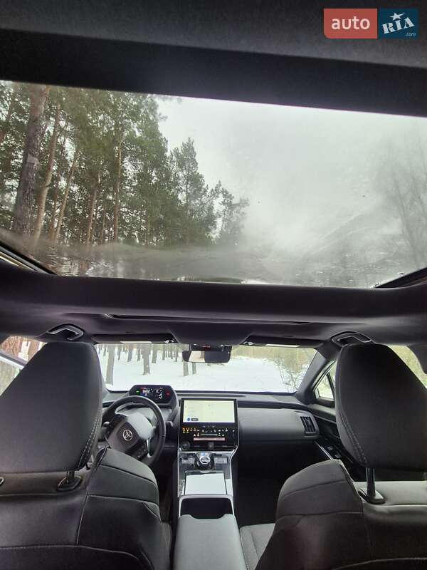 Позашляховик / Кросовер Toyota bZ4X 2024 в Києві